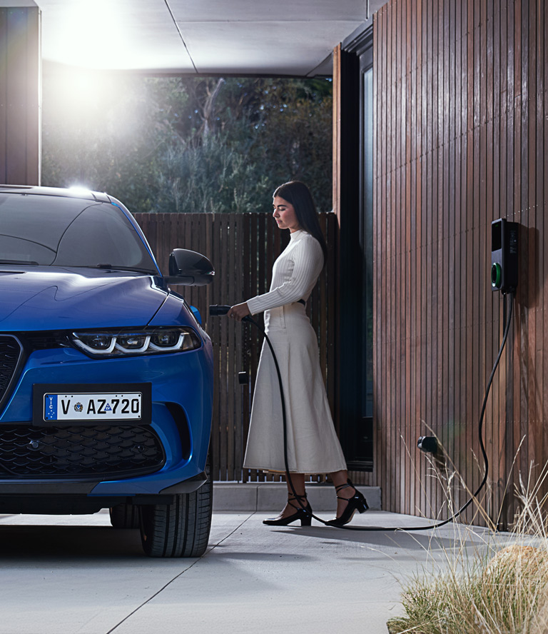 Alfa Romeo EV charging Solutions - JET Charge