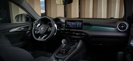 Alfa Romeo Tonale Interior Leather-Accented Seats Close Up​