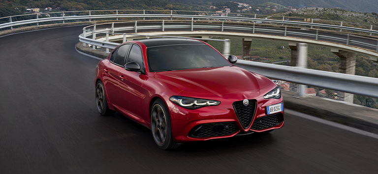 Giulia Intensa